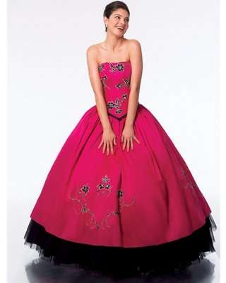 Vestidos de 15: galería de vestidos rosa de tipo princesa - Estás de Moda:  Revista de moda para mujeres y hombres.
