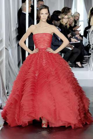 Dior vestido rojo2