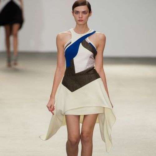 Peplum de Antonio Barandi en la London Fashion Week